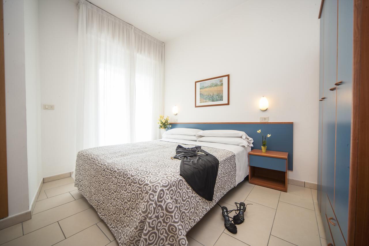 Hotel Taormina Riccione Dış mekan fotoğraf