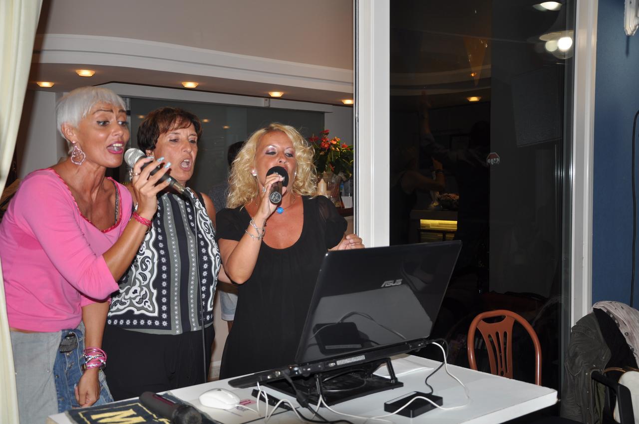 Hotel Taormina Riccione Dış mekan fotoğraf