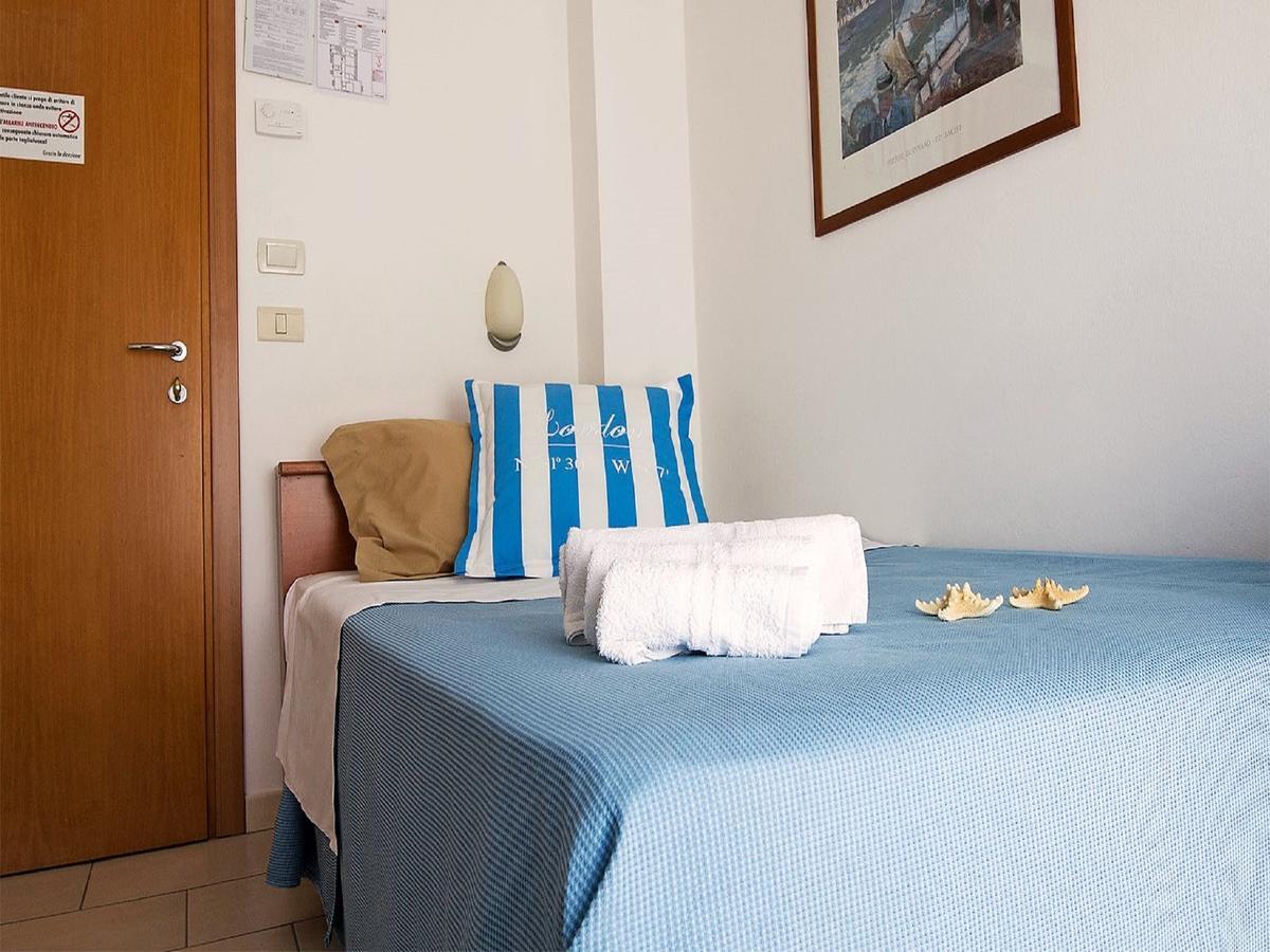 Hotel Taormina Riccione Dış mekan fotoğraf